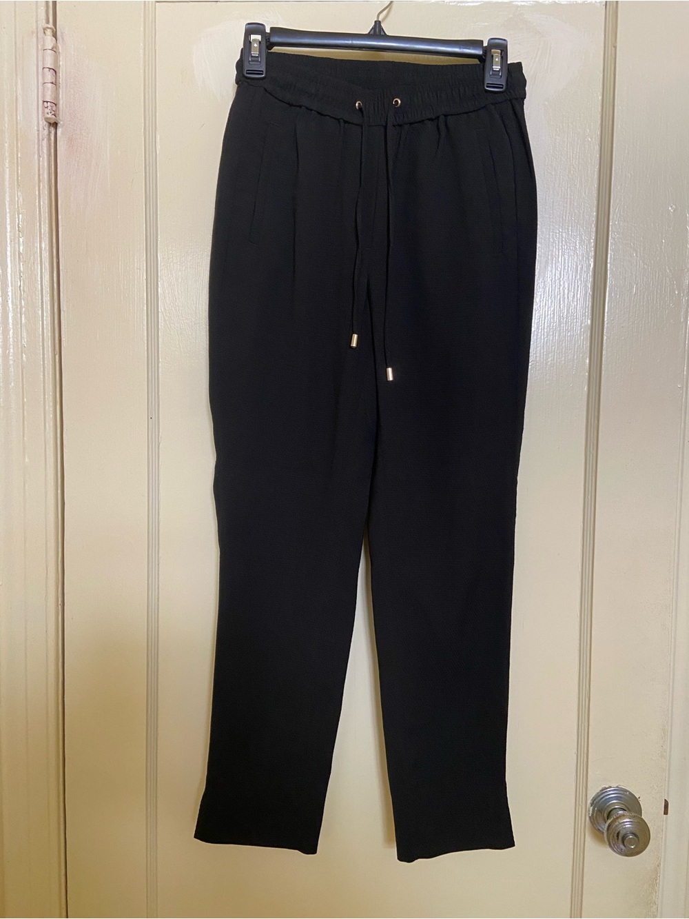 H&M Black Tapered Drawstring Ankle Pants